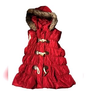 Red puffer vest with hood-fur lined- size large kids- si sono original